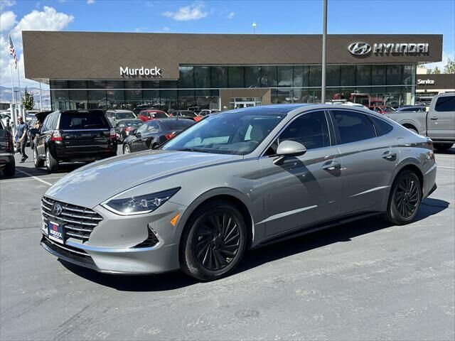 2023 Hyundai SONATA Hybrid Limited