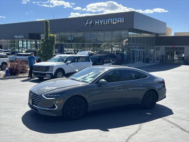 2023 Hyundai SONATA Hybrid Limited