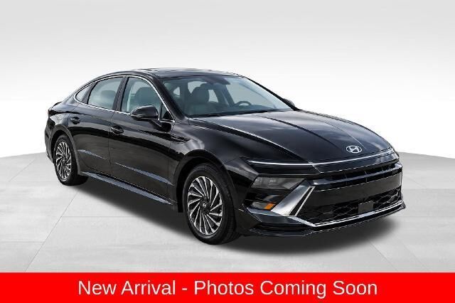 2024 Hyundai SONATA Hybrid Limited