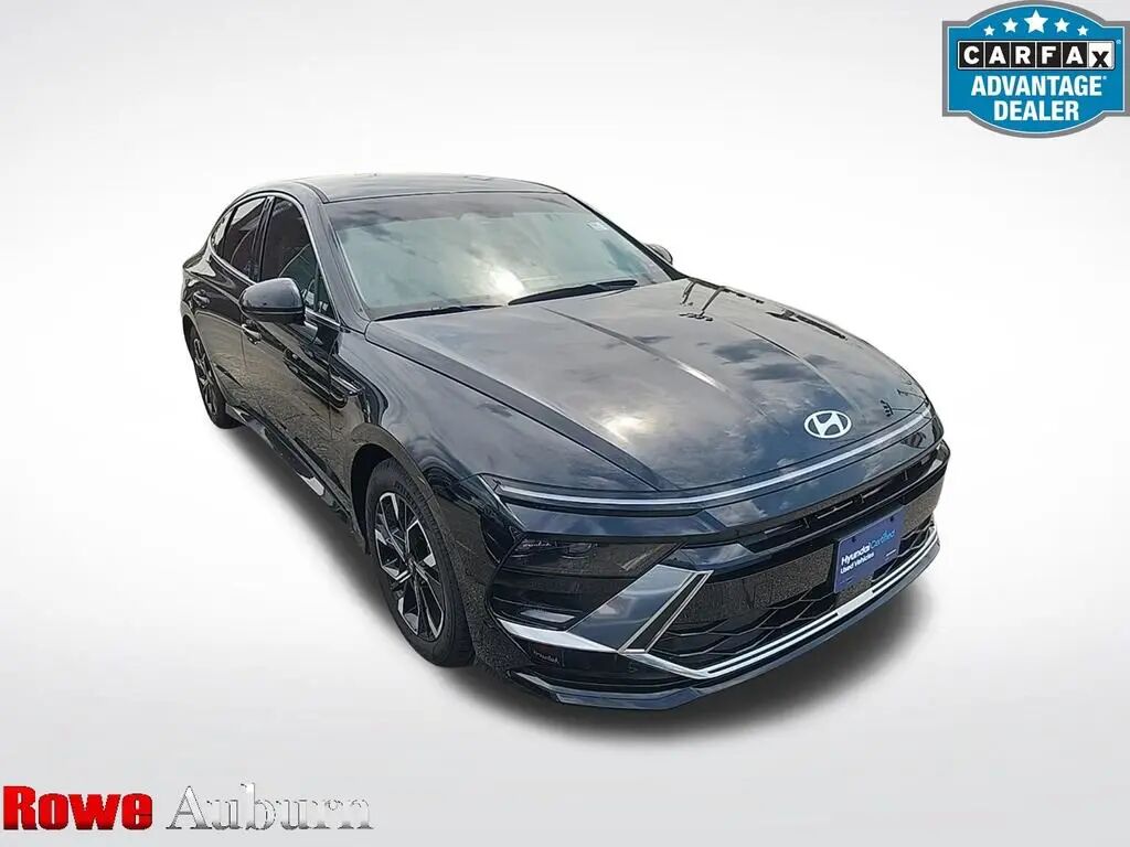2024 Hyundai SONATA SEL — photo 1 of 24