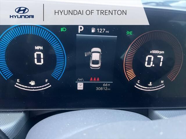 2024 Hyundai SONATA SEL — photo 1 of 4