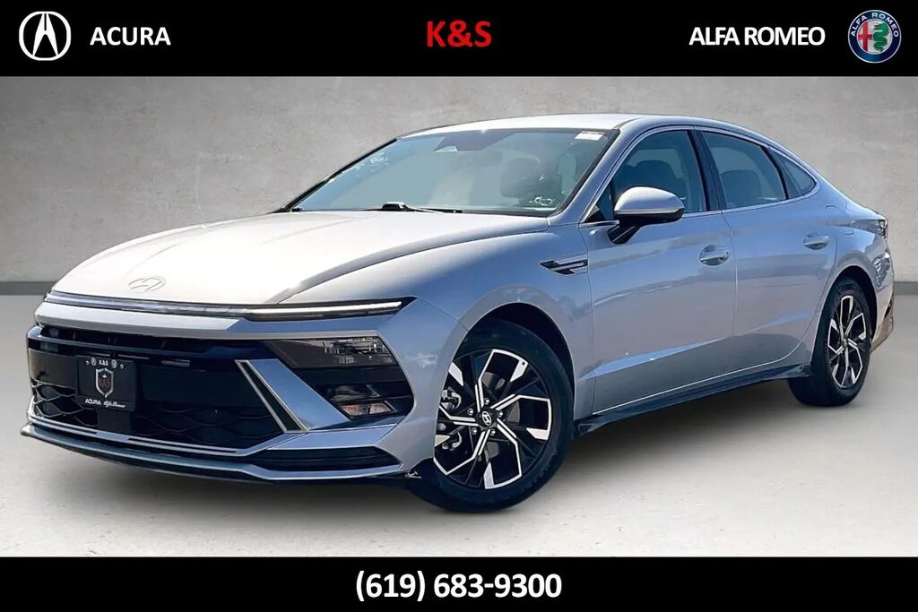 2025 Hyundai SONATA SEL — photo 1 of 17