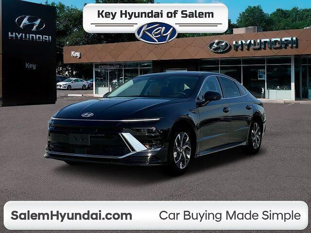 2025 Hyundai SONATA SEL — photo 1 of 13