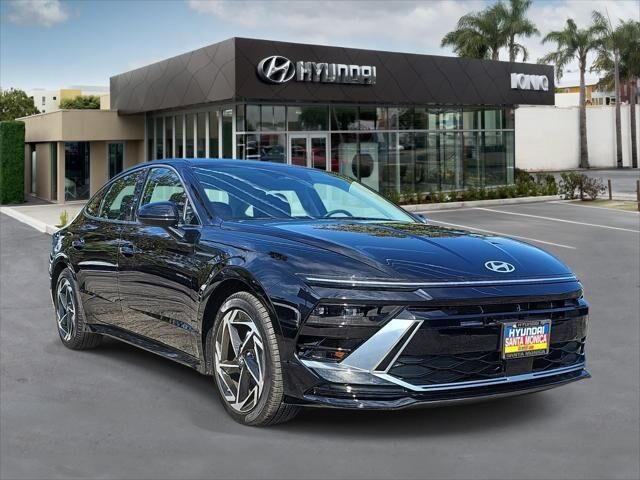 2026 Hyundai SONATA SEL Sport — photo 1 of 13