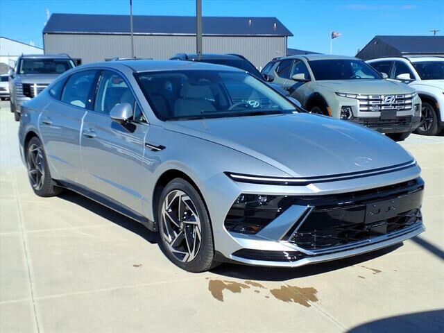 2026 Hyundai SONATA SEL Sport — photo 1 of 13