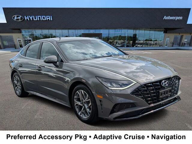 2022 Hyundai SONATA SEL