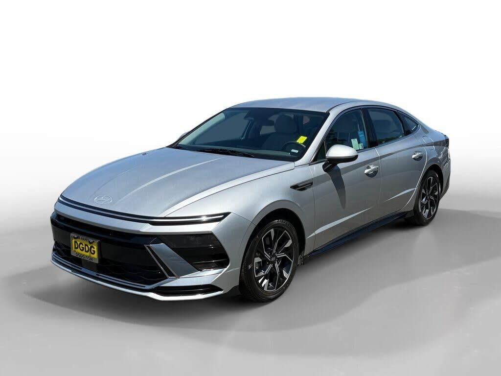 2024 Hyundai SONATA SEL — photo 1 of 1