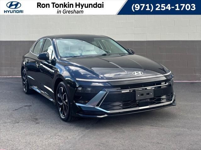 2025 Hyundai SONATA SEL — photo 1 of 13