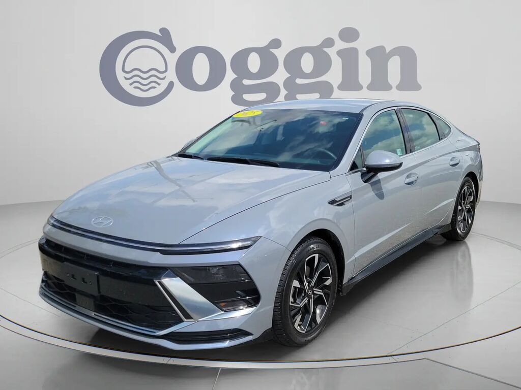 2025 Hyundai SONATA SEL — photo 1 of 26