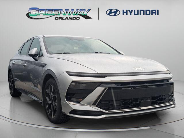 2025 Hyundai SONATA SEL — photo 1 of 23