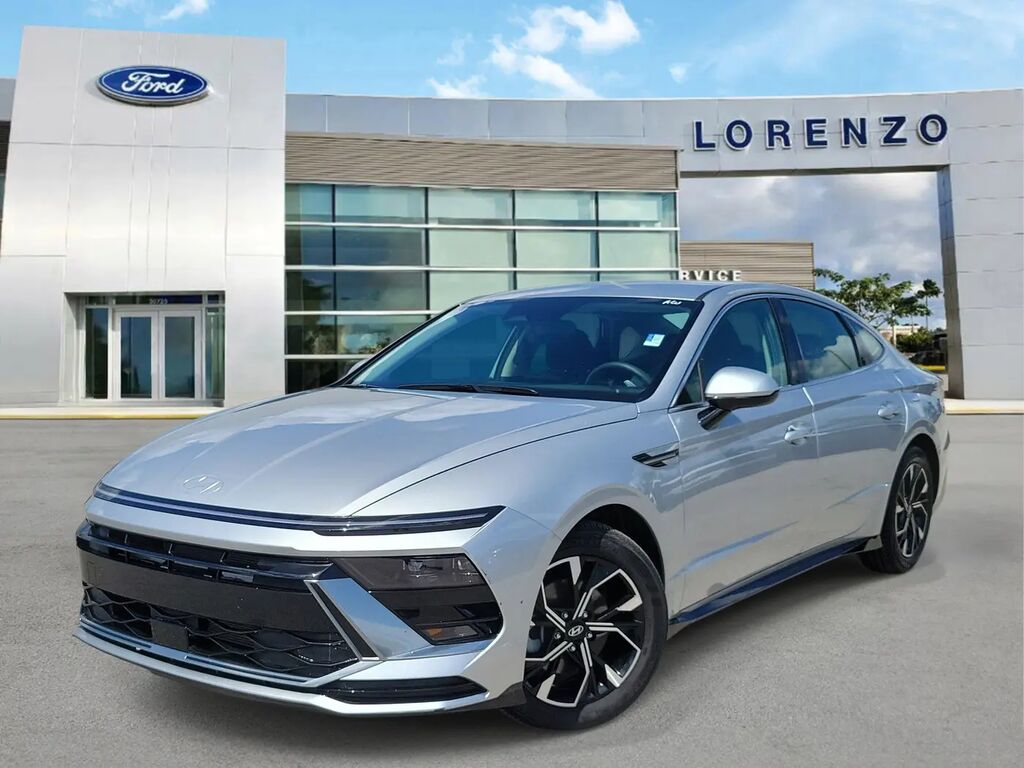 2025 Hyundai SONATA SEL — photo 1 of 26