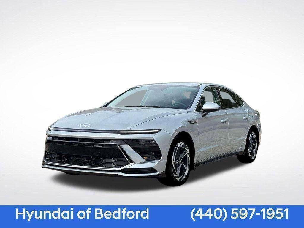 2026 Hyundai Sonata SEL Sport — photo 1 of 17