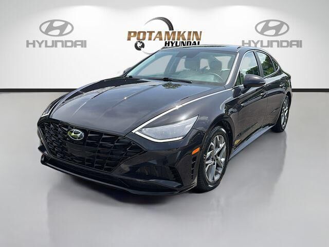 2023 Hyundai SONATA SEL — photo 1 of 13