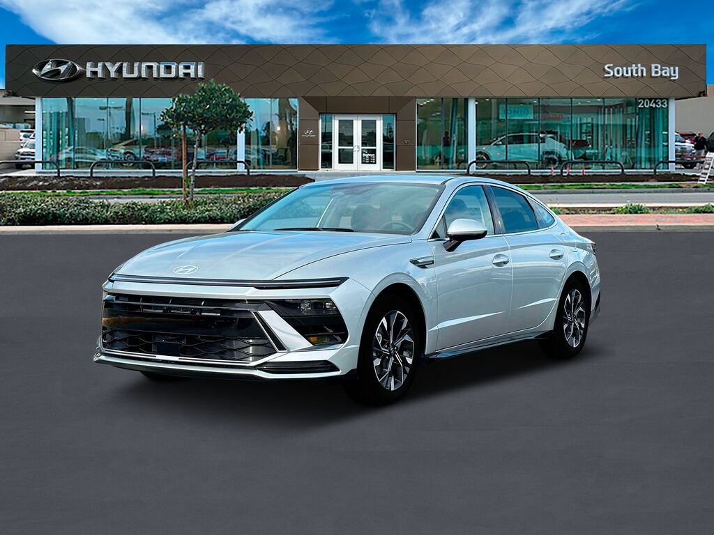 2025 Hyundai SONATA SEL — photo 1 of 13
