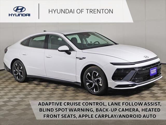 2025 Hyundai SONATA SEL — photo 1 of 13