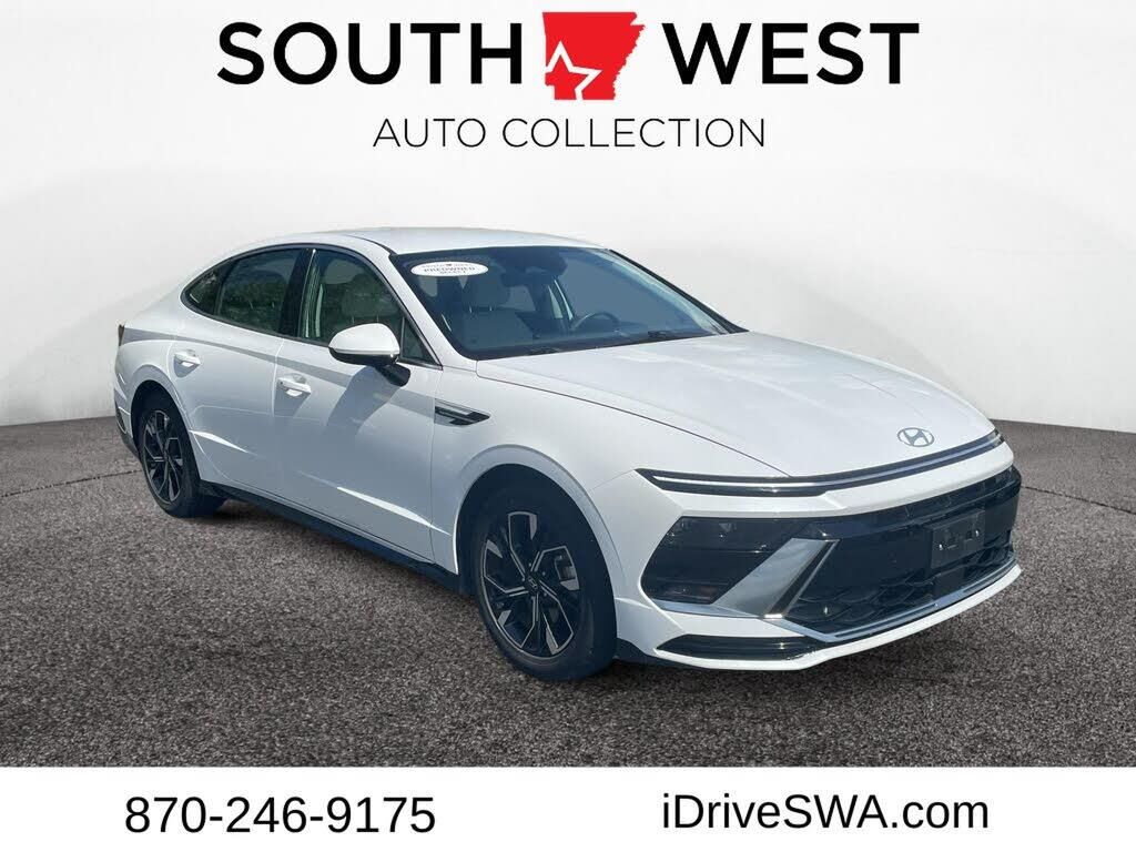 2025 Hyundai SONATA SEL — photo 1 of 1