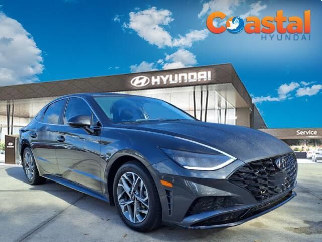 2022 Hyundai SONATA SEL — photo 1 of 13