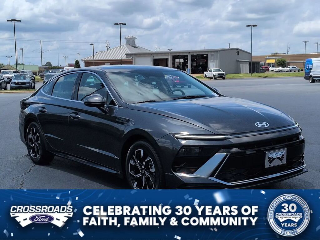 2024 Hyundai SONATA SEL — photo 1 of 14