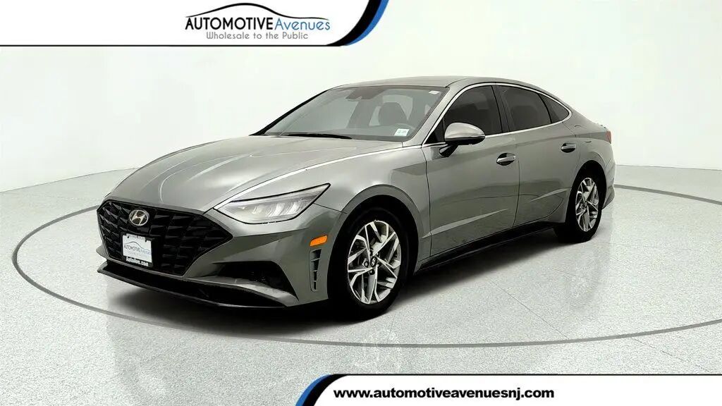 2022 Hyundai SONATA SEL — photo 1 of 13