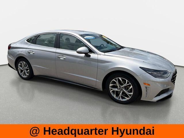 2023 Hyundai SONATA SEL — photo 1 of 13