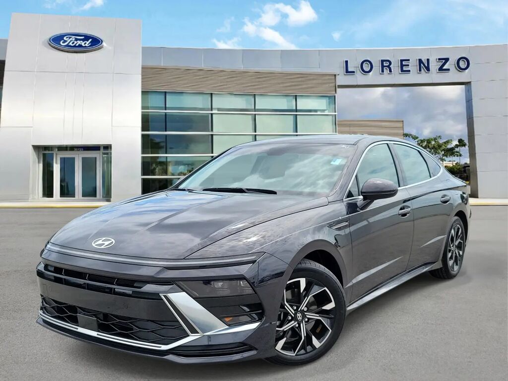2024 Hyundai SONATA SEL — photo 1 of 14