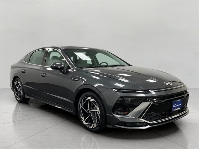 2026 Hyundai SONATA SEL Sport — photo 1 of 3