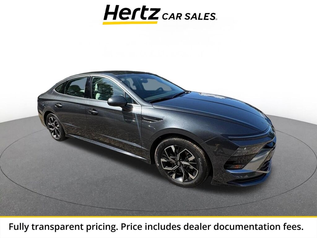 2025 Hyundai Sonata SEL — photo 1 of 15