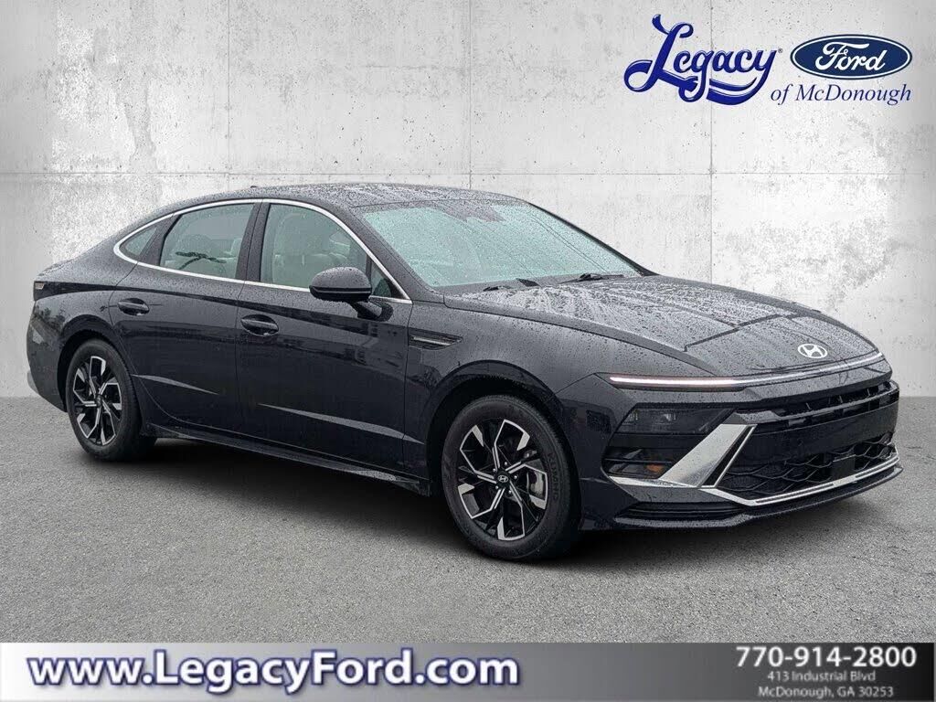2025 Hyundai SONATA SEL — photo 1 of 1