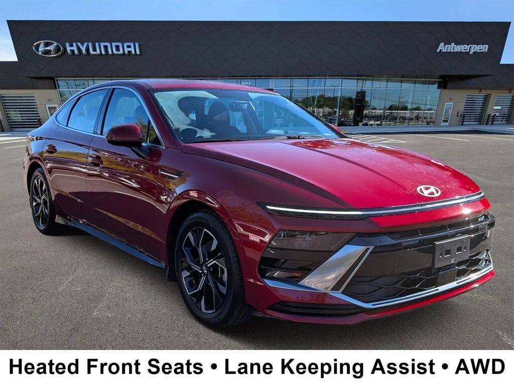 2024 Hyundai SONATA SEL — photo 1 of 13