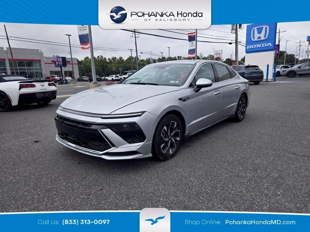 2024 Hyundai SONATA SEL — photo 1 of 13