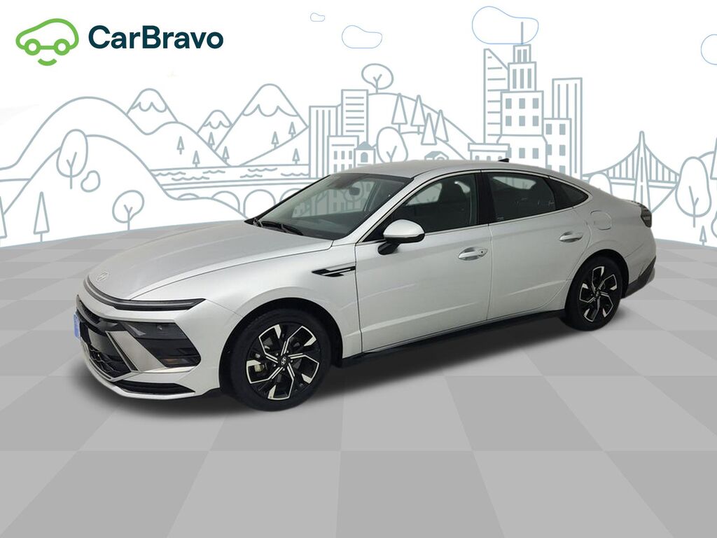 2025 Hyundai Sonata SEL — photo 1 of 6