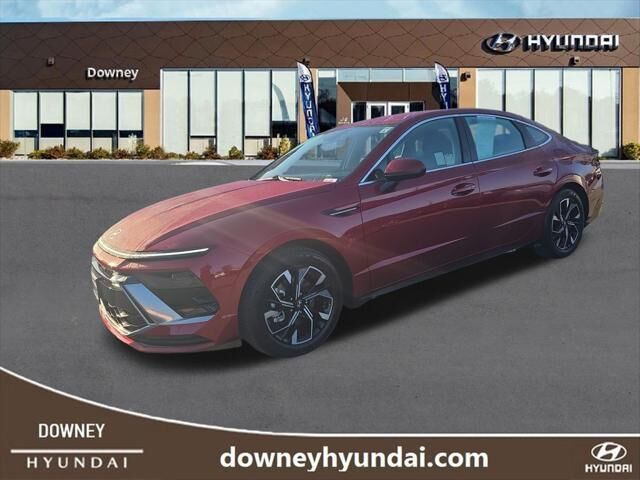 2025 Hyundai SONATA SEL — photo 1 of 13