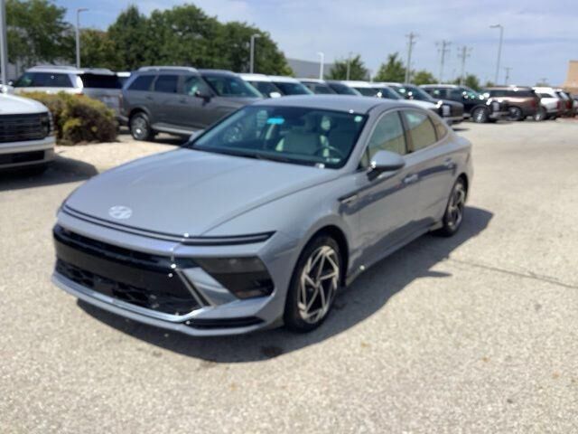 2026 Hyundai SONATA SEL Sport — photo 1 of 13