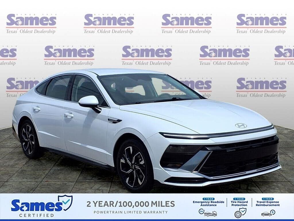 2025 Hyundai SONATA SEL — photo 1 of 1
