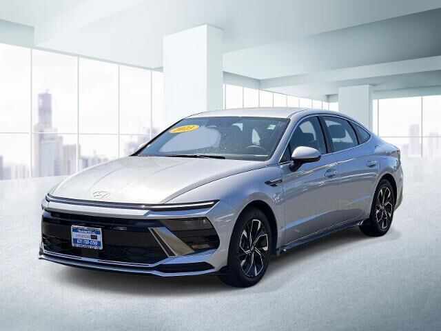 2025 Hyundai SONATA SEL — photo 1 of 13