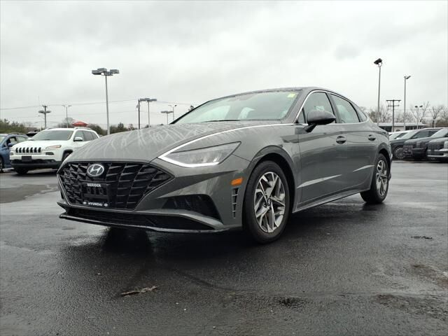 2022 Hyundai SONATA SEL