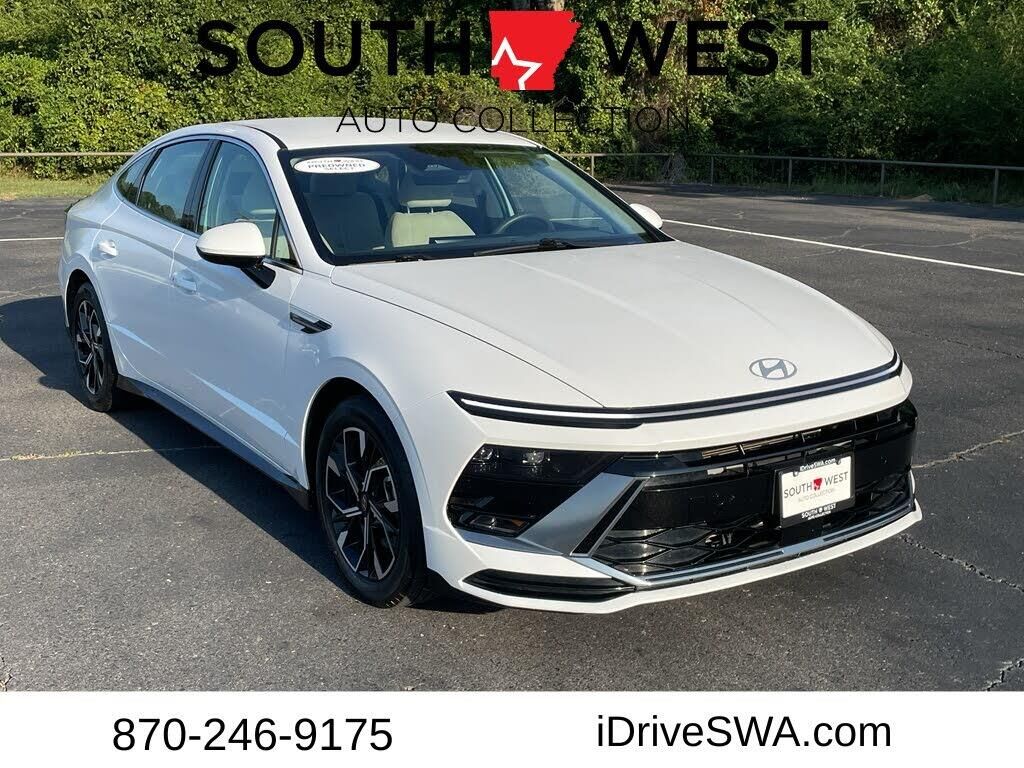 2025 Hyundai SONATA SEL — photo 1 of 1