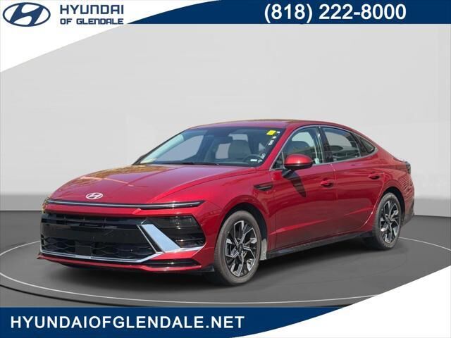 2025 Hyundai SONATA SEL — photo 1 of 13