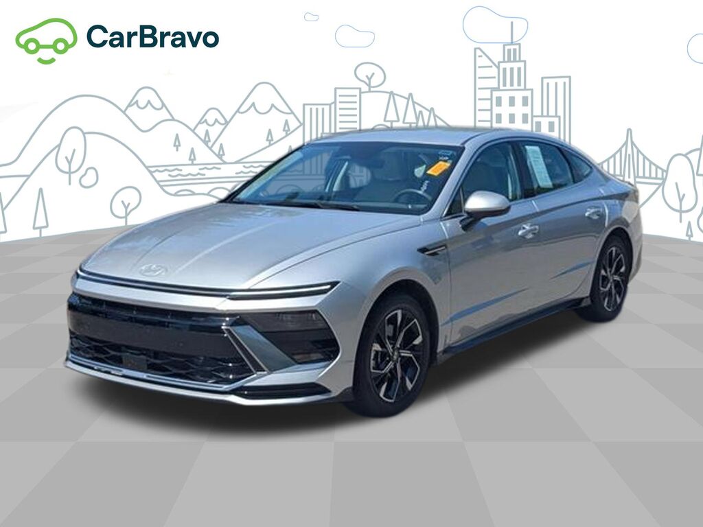2025 Hyundai Sonata SEL — photo 1 of 5