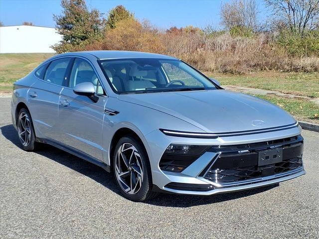 2026 Hyundai SONATA SEL Sport — photo 1 of 13