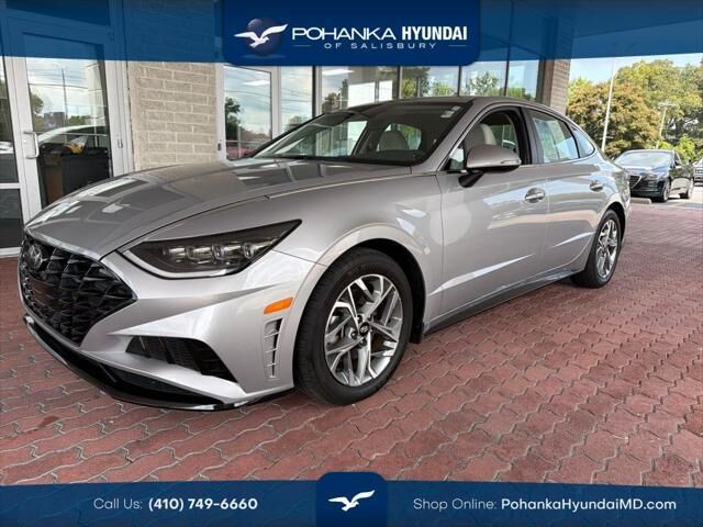 2023 Hyundai SONATA SEL — photo 1 of 13