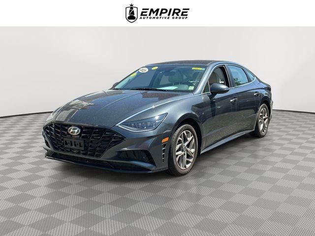 2023 Hyundai SONATA SEL — photo 1 of 13