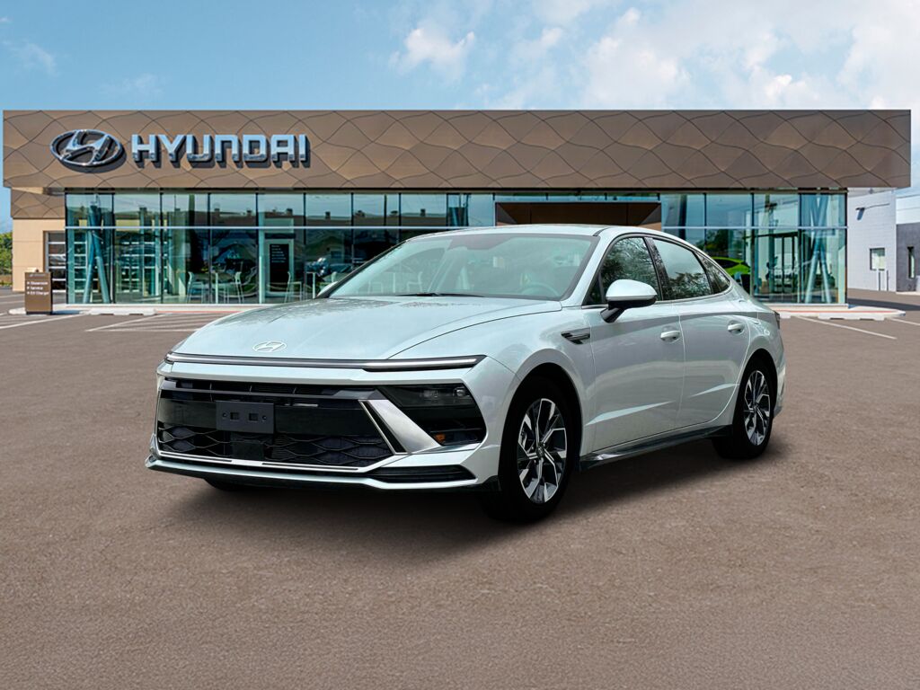 2024 Hyundai SONATA SEL — photo 1 of 12