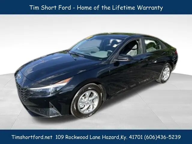 2023 Hyundai ELANTRA SE — photo 1 of 38