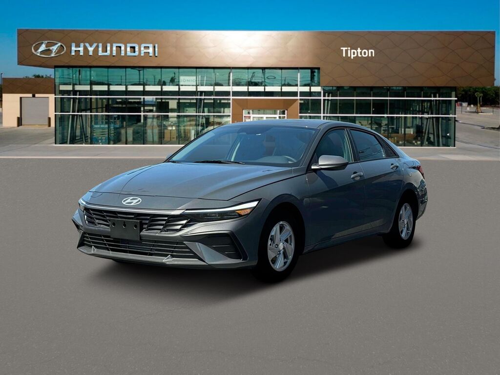 2025 Hyundai ELANTRA SE — photo 1 of 26