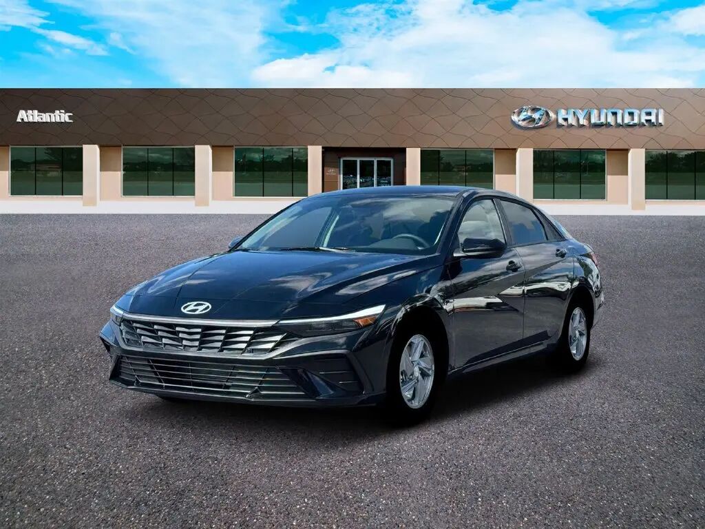 2026 Hyundai ELANTRA SE — photo 1 of 13