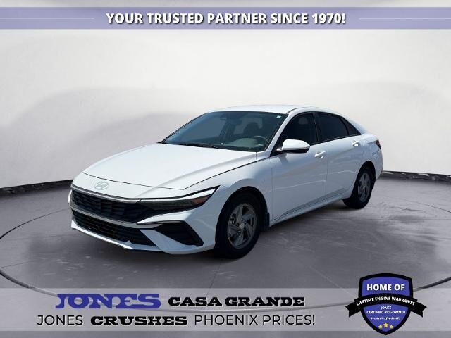 2026 Hyundai ELANTRA SE — photo 1 of 39