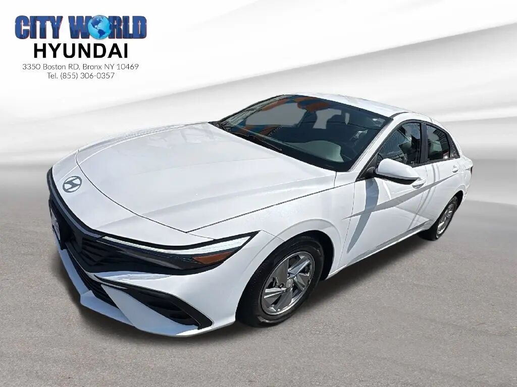 2024 Hyundai ELANTRA SE — photo 1 of 13
