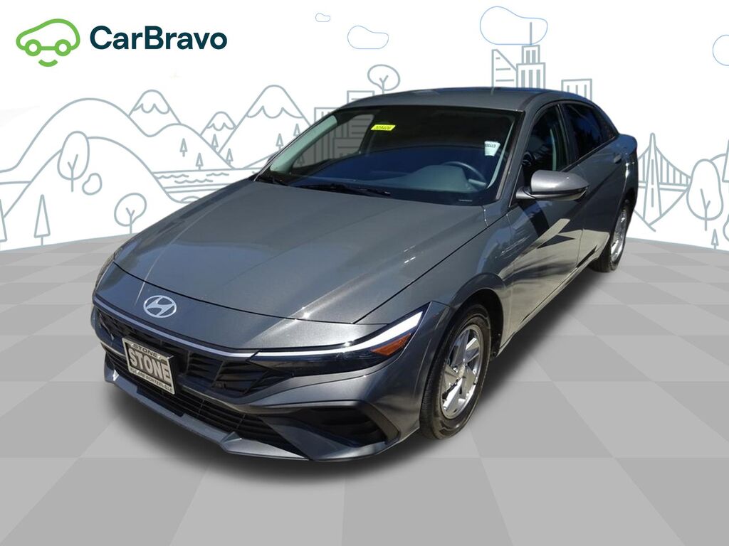 2025 Hyundai Elantra SE — photo 1 of 6