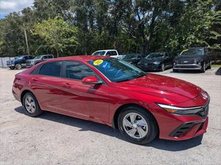 2025 Hyundai ELANTRA SE — photo 1 of 28